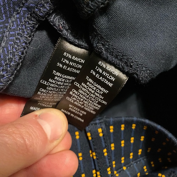 Womens Betabrand Pants Medium Navy Flare Pull On Stretch Yoga Lot of 2 AOP - Picture 2 of 13